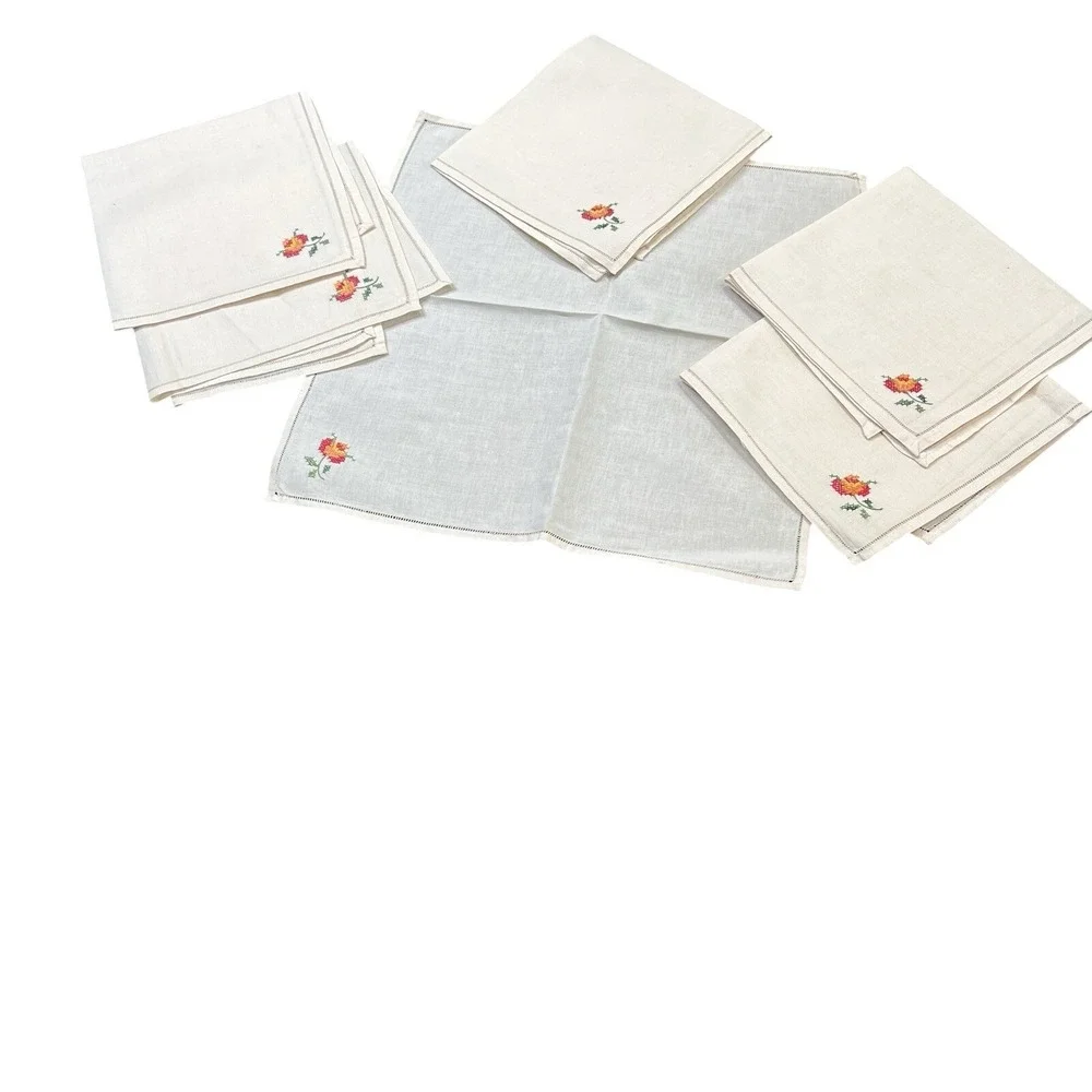 Vintage Linen Napkins Set‎ 6 Hand Embroidered Roses Ivory 15x15